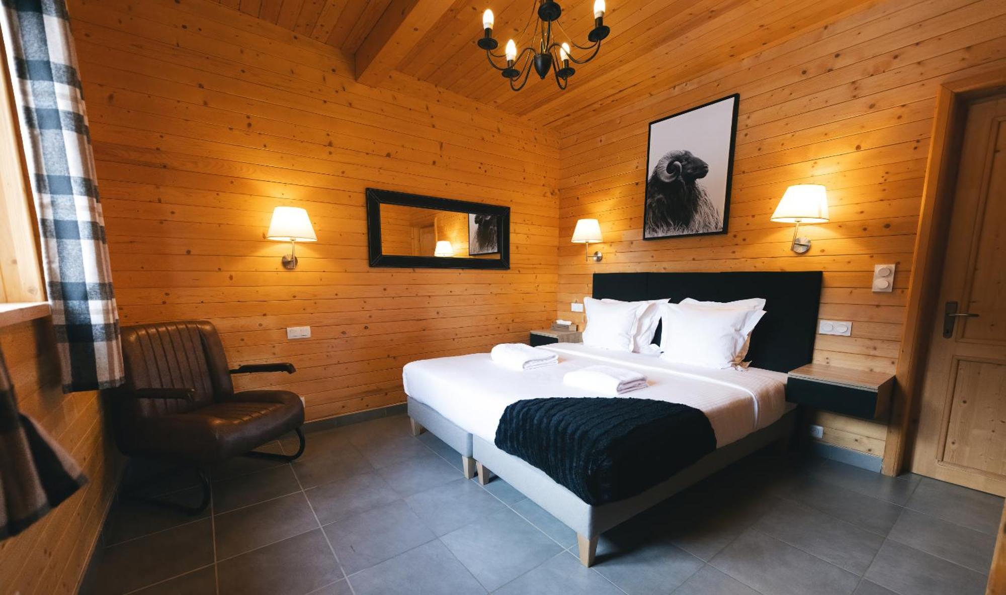 Superior King Room